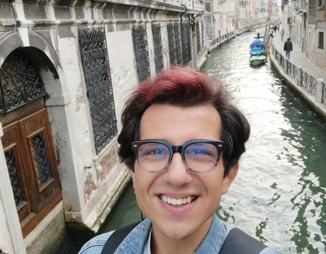 Dikili Birebir İngilizce Kursu